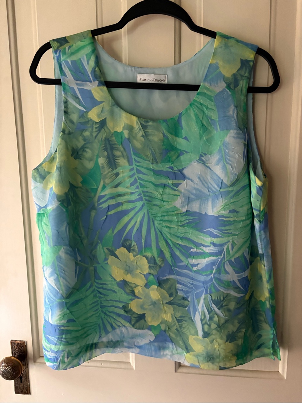 Draper's & Damon's Sheer Tropical Print Blouse with Matching Shell - Picture 3 of 8